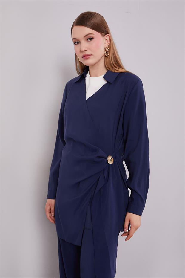 Lacivert Yan Aksesuar Bağlamalı İkili Takım
