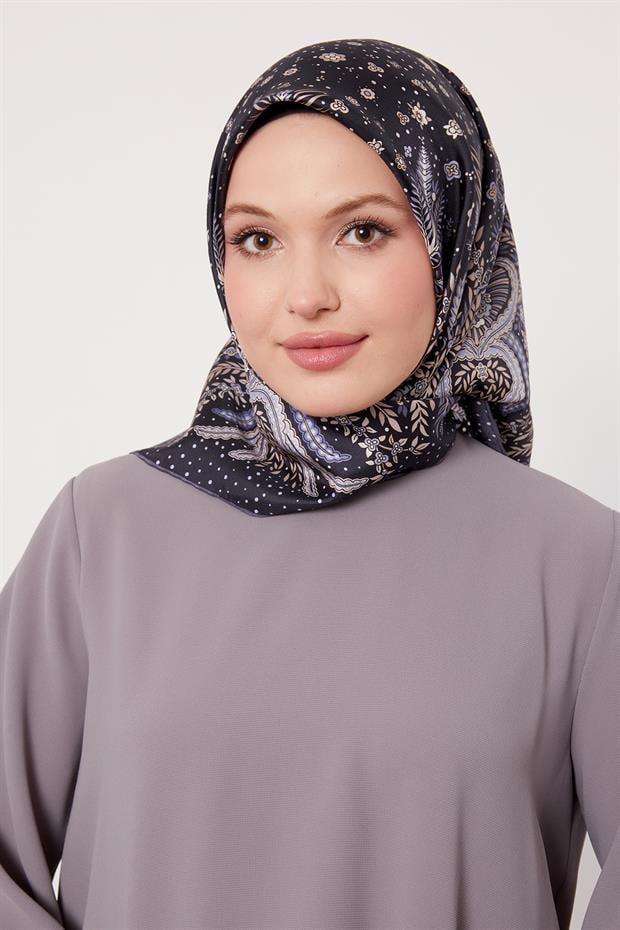 Lacivert Yaprak  Desen Twill İpek Eşarp