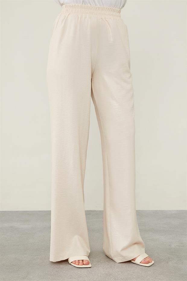 A.Bej Önü Taş İşlemeli Geniş Pantolonlu Tunik Takım