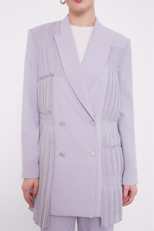 Açık Gri Plise Şifonlu Ceket Takım