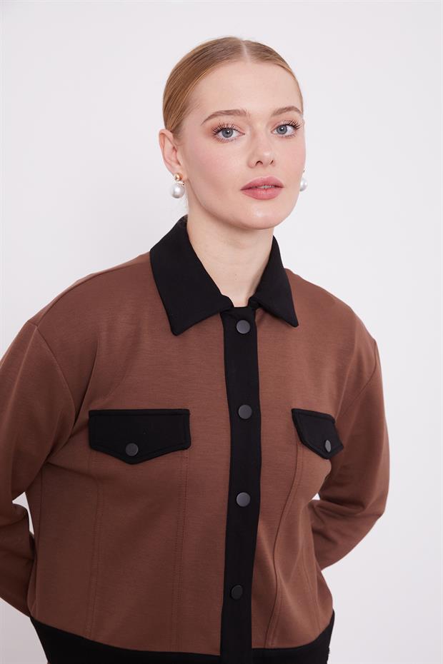 Acı Kahve - Siyah Gömlek Yaka Çıtçıtlı Etekli Takım