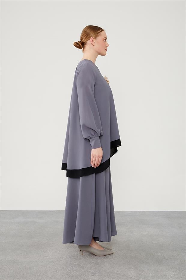 Antrasit Çiçek Broşlu Pantolonlu Takım