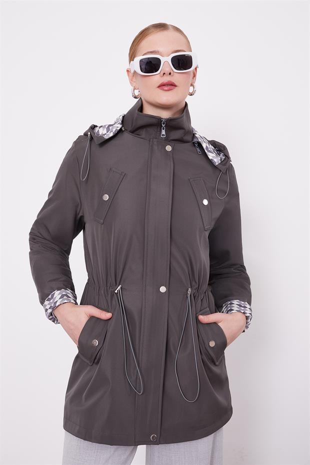 Antrasit Kapüşonlu Beli İp Detaylı Kap