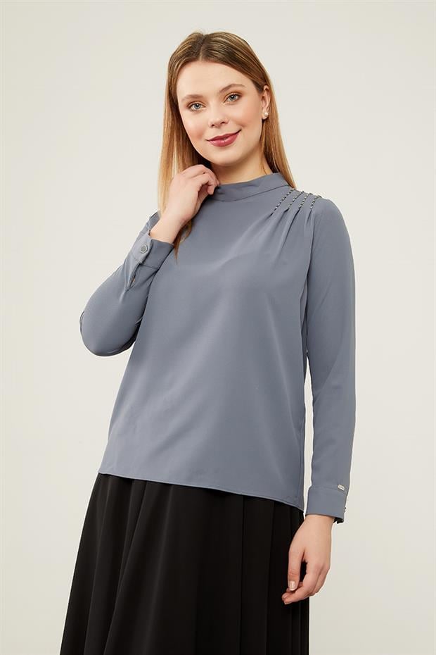 Antrasit Tek Omuz İşlemeli Şifon Bluz