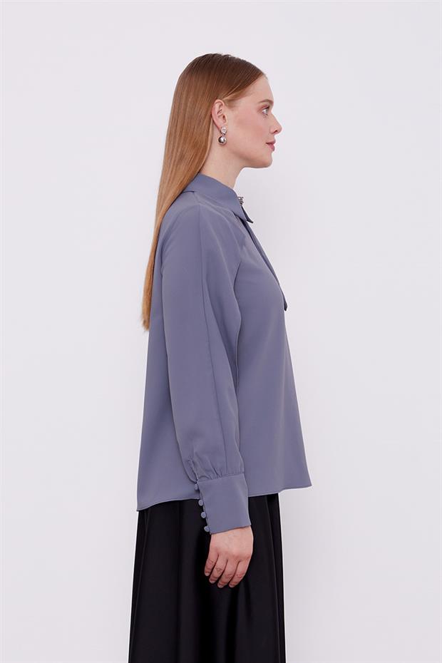 Antrasit Yaka Taş Detaylı Bluz