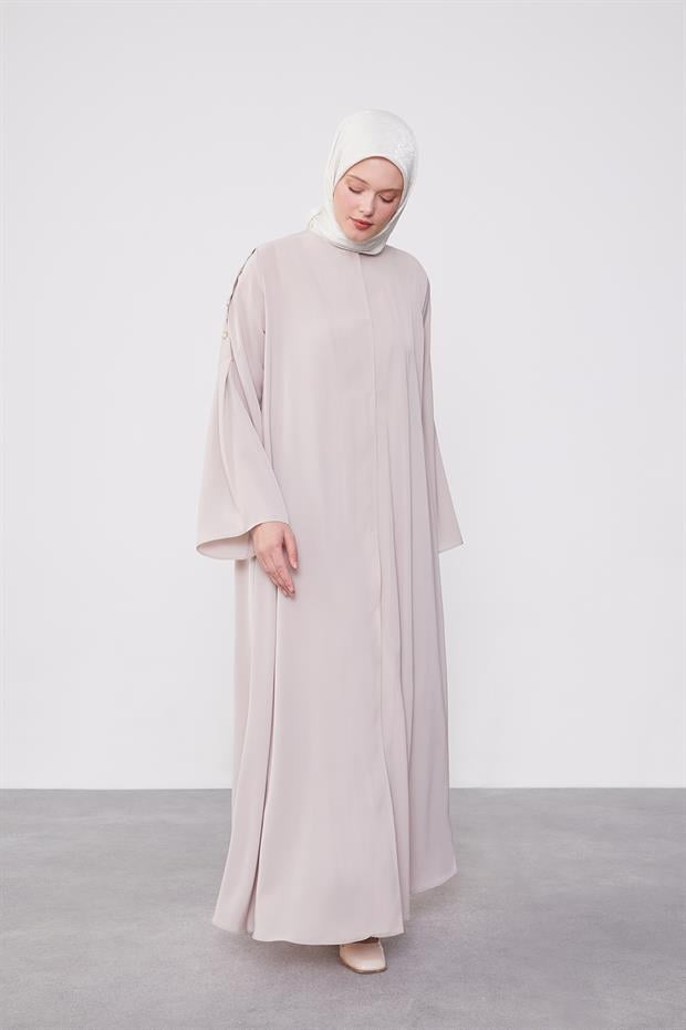 Bej Omuz Düğme Detaylı Ferace