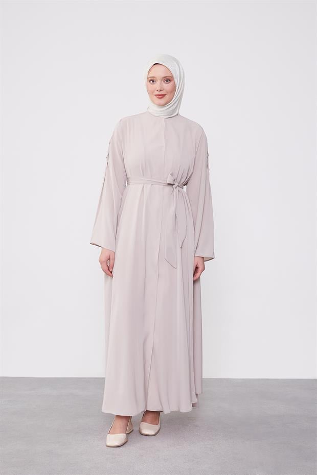 Bej Omuz Düğme Detaylı Ferace