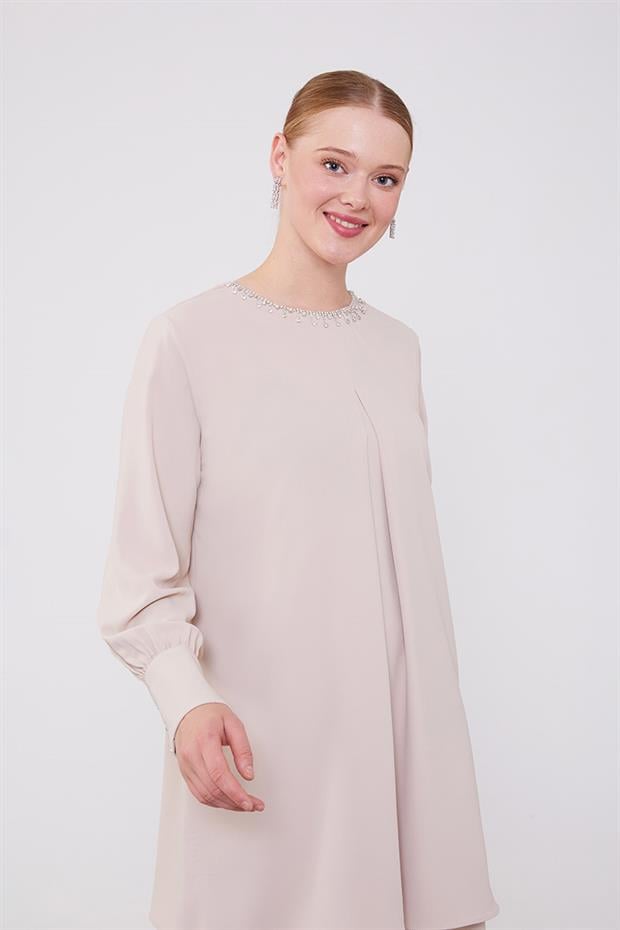 Bej Yakası Taş İşlemeli Şifon Tunik Takım