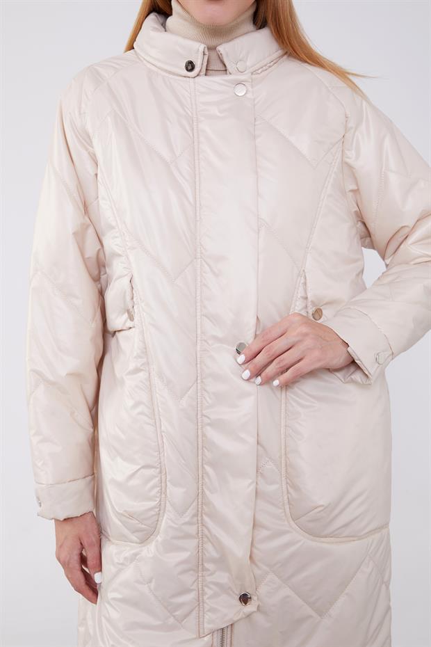 Bej Cep Detaylı Şişme Mont