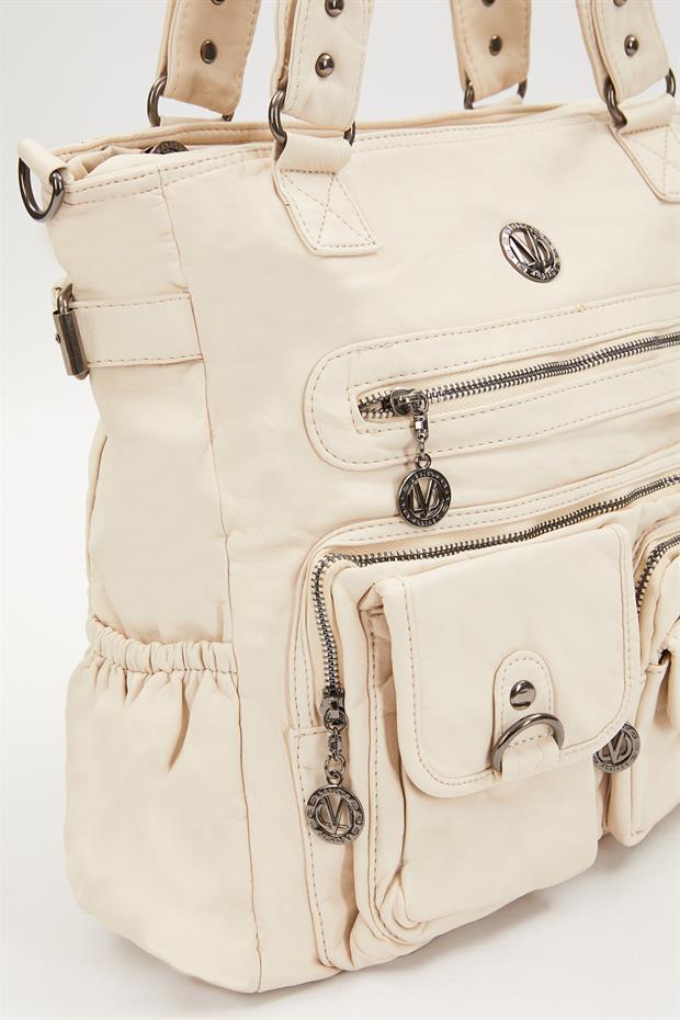 Beyaz Çepçik Detaylı Omuz Çantası