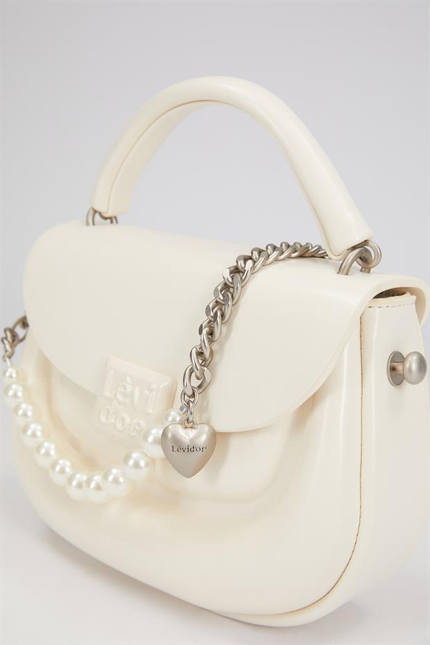 Beyaz Kalp Akseuarlı El Çantası