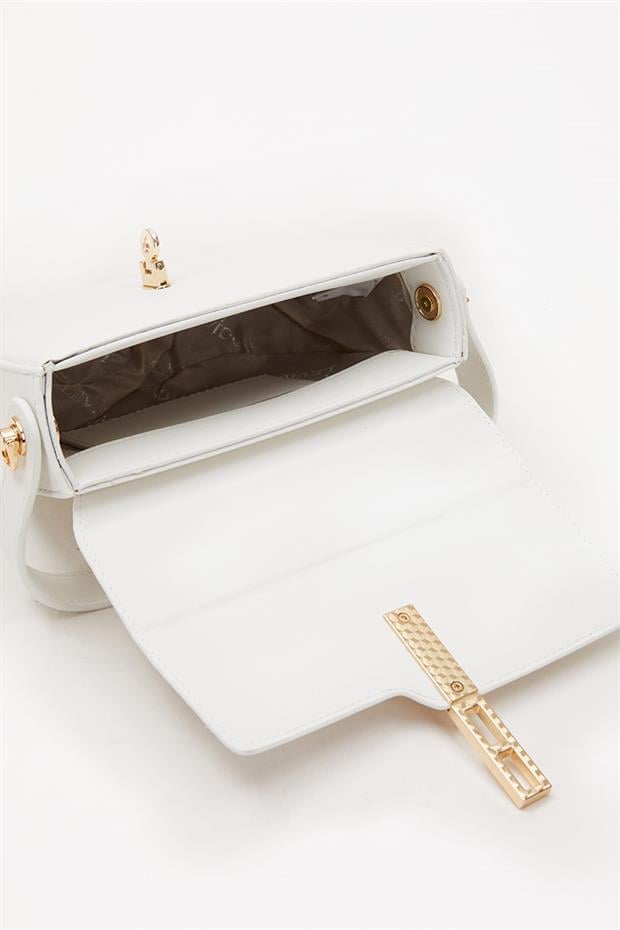 Beyaz Kilit Kapamalı El Çantası