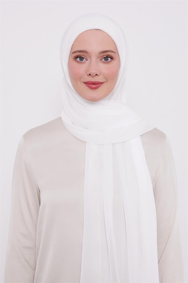 Beyaz Pratik Boneli Şifon Şal