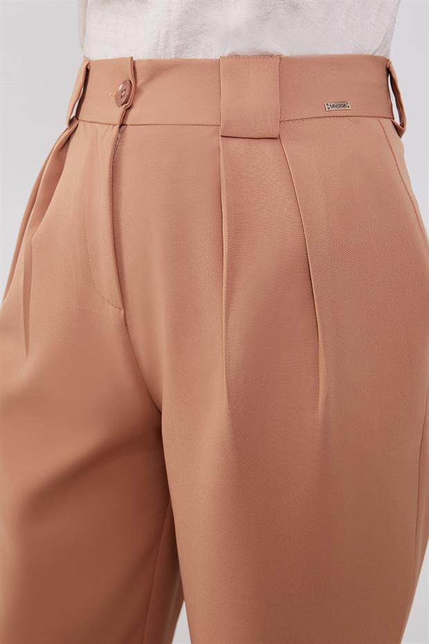 Camel Çift Pileli Kumaş Pantolon