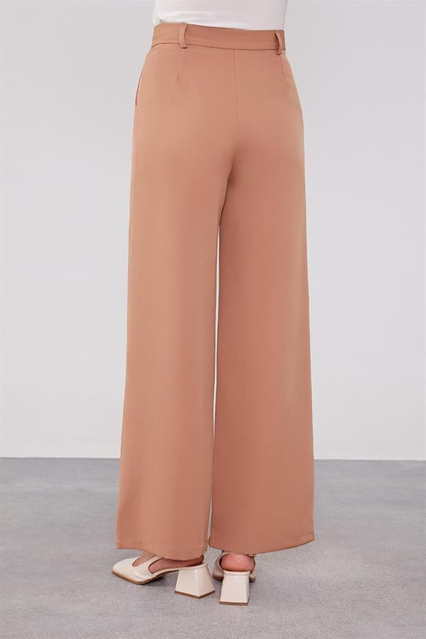 Camel Gizli Düğmeli Kumaş Pantolon