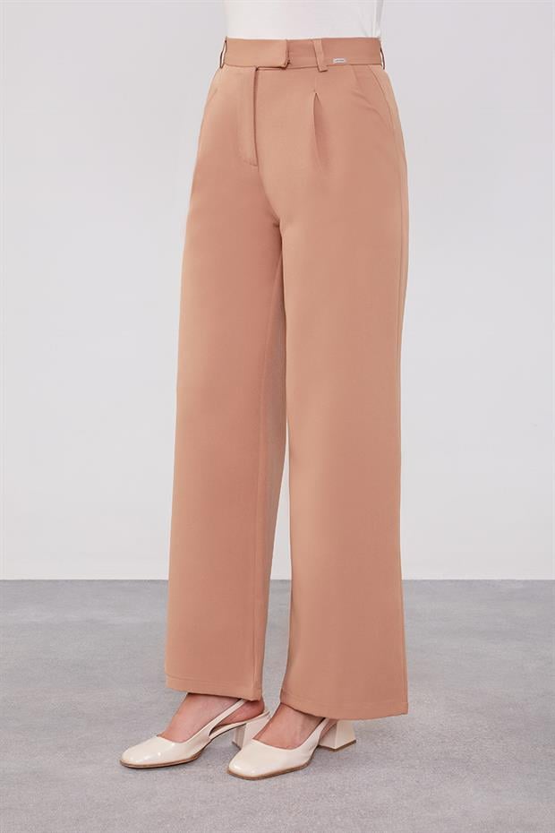 Camel Gizli Düğmeli Kumaş Pantolon