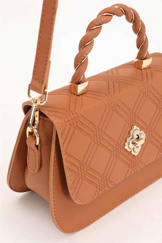 Camel Kabartma Desenli El Çantası