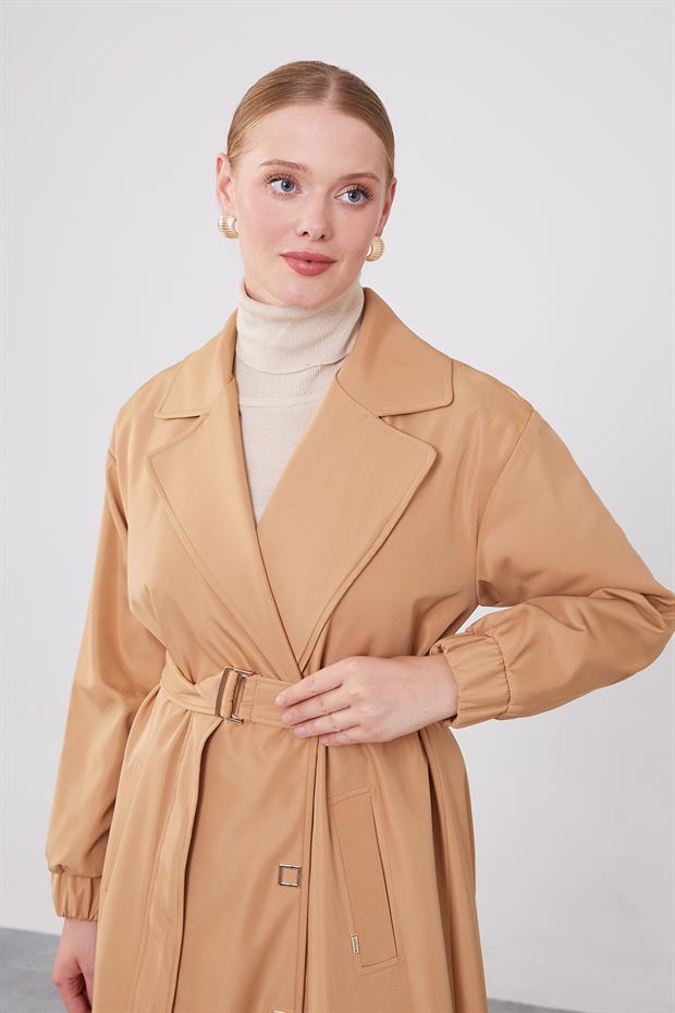 Camel Kolu Lastik Detay Trençkot