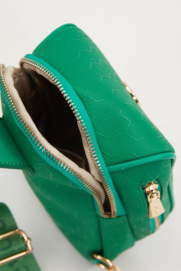 Çimen Yeşili Body Sırt Çantası