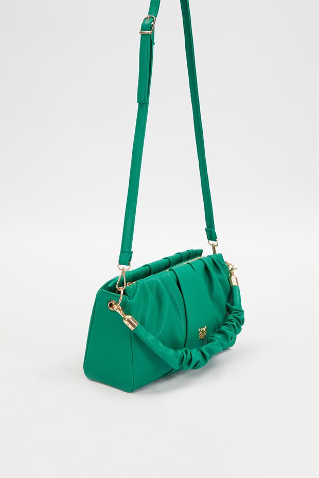 Çimen Yeşili Büzgü Detaylı El Çantası