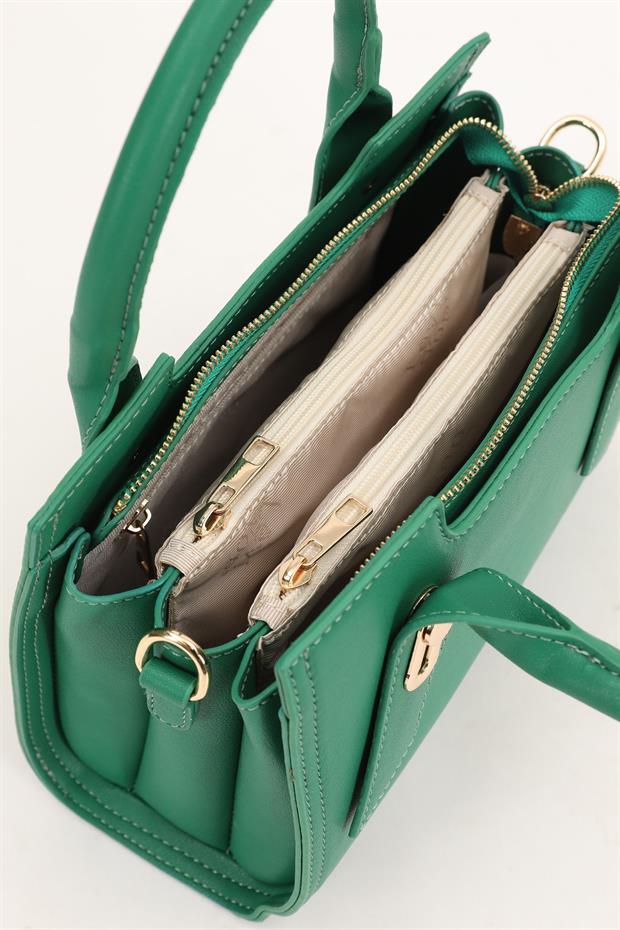 Çimen Yeşili Yuvarlak Arma Detay El Çantası