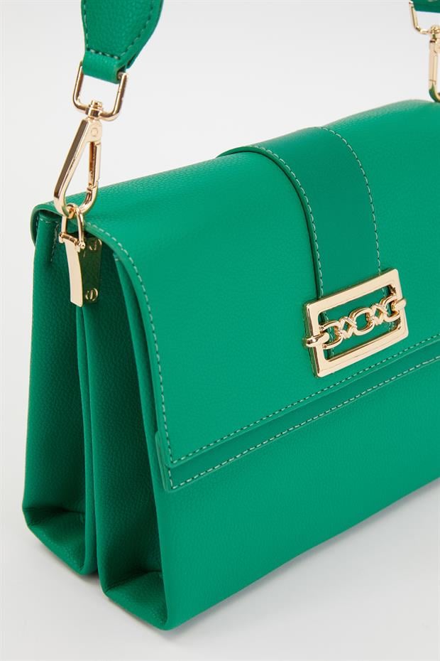 Çimen Yeşili Zincir Toka Detay Omuz Çantası