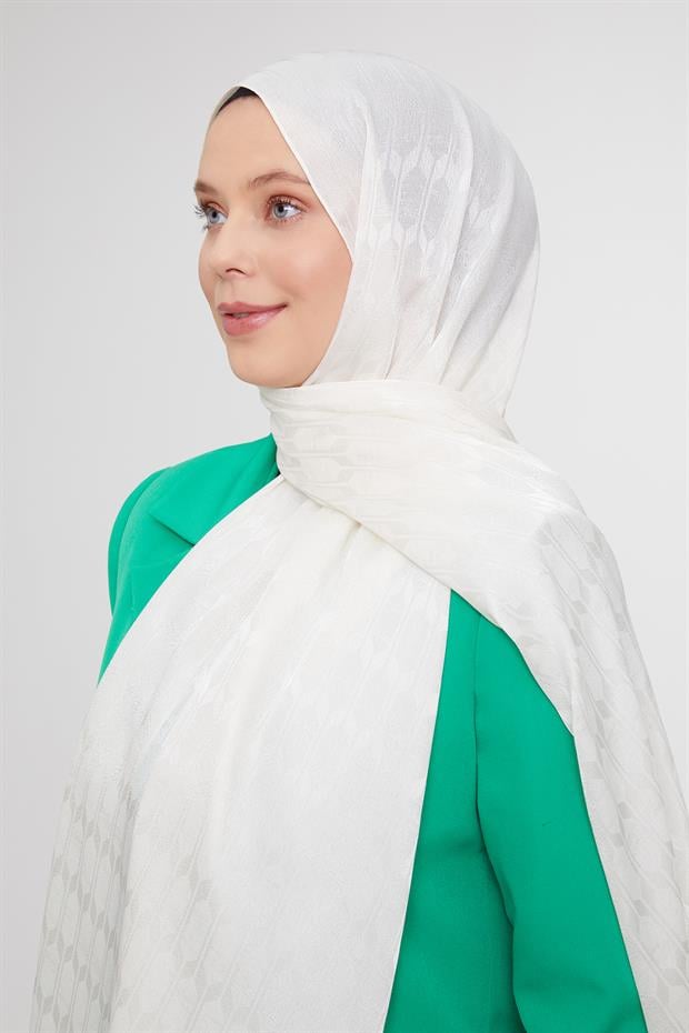 Ekru Geometrik Desen Jakarlı Janjan Şal