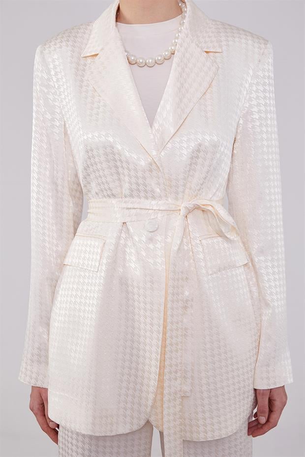 Ekru Kazayağı Desen Jakarlı Ceket Takım