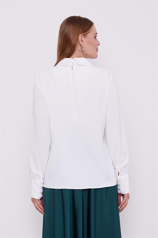 Ekru Yaka Taş Detaylı Bluz