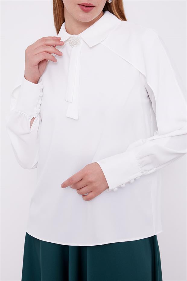 Ekru Yaka Taş Detaylı Bluz