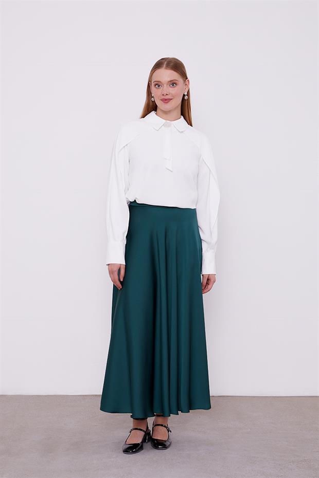 Ekru Yaka Taş Detaylı Bluz