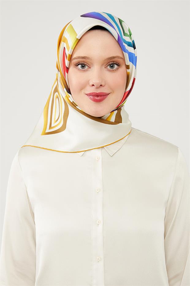 Gold Damla Desen Saf İpek Eşarp