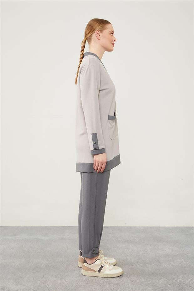 Gri - Antrasit Ribanası Düğme Detaylı Hırkalı Takım