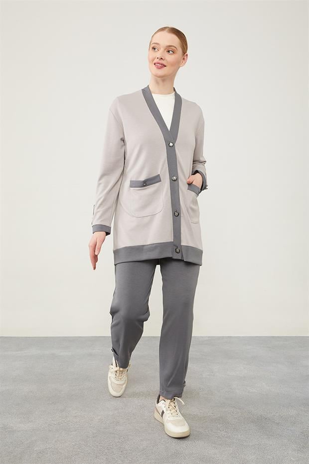 Gri - Antrasit Ribanası Düğme Detaylı Hırkalı Takım