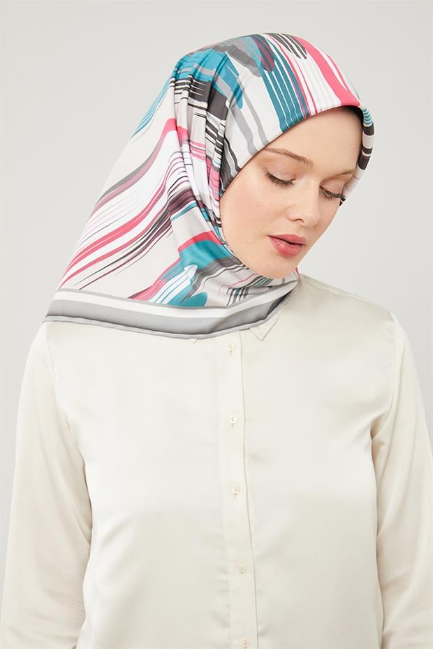 Gri Çizgili Desen Trend Twill Eşarp