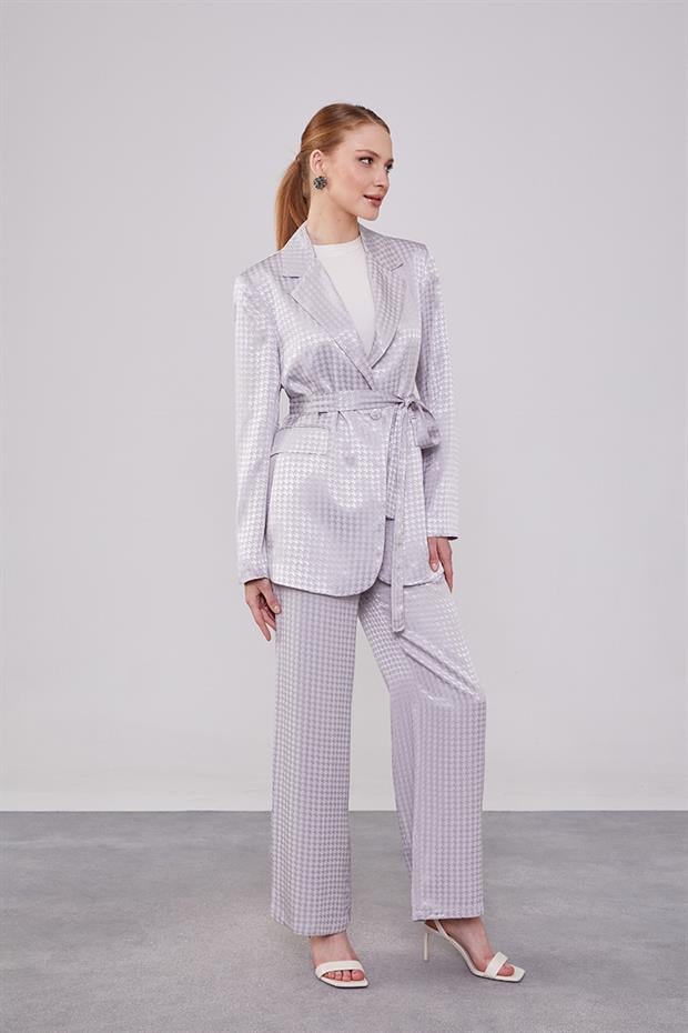 Gri Kazayağı Desen Jakarlı Ceket Takım