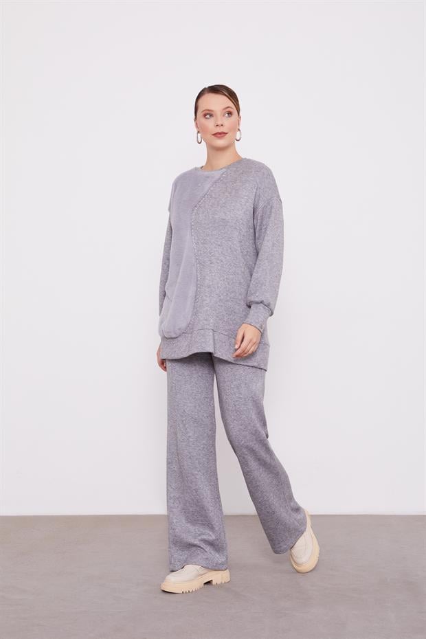 Gri Peluş Detaylı Kaşmir İkili Takım