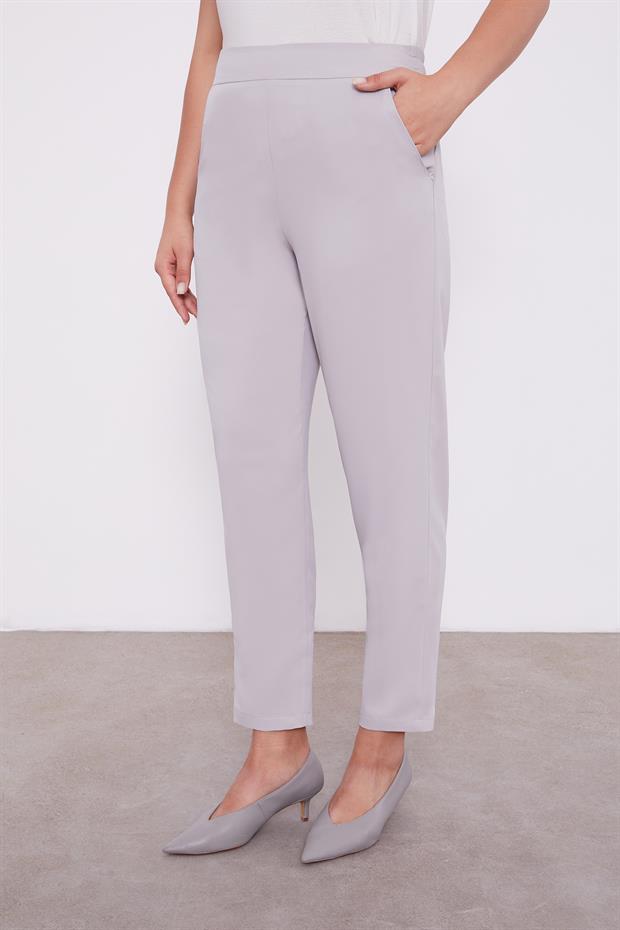 Gri Şifon Omuzları İşlemeli İkili Takım