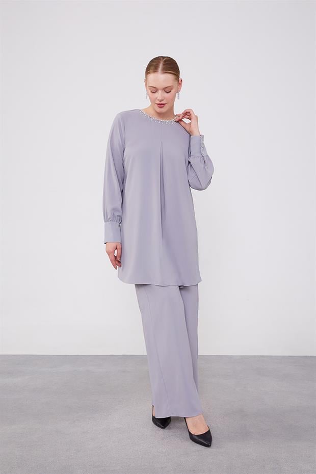 Gri Yakası Taş İşlemeli Şifon Tunik Takım