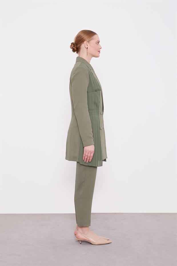 Haki Plise Şifonlu Ceket Takım