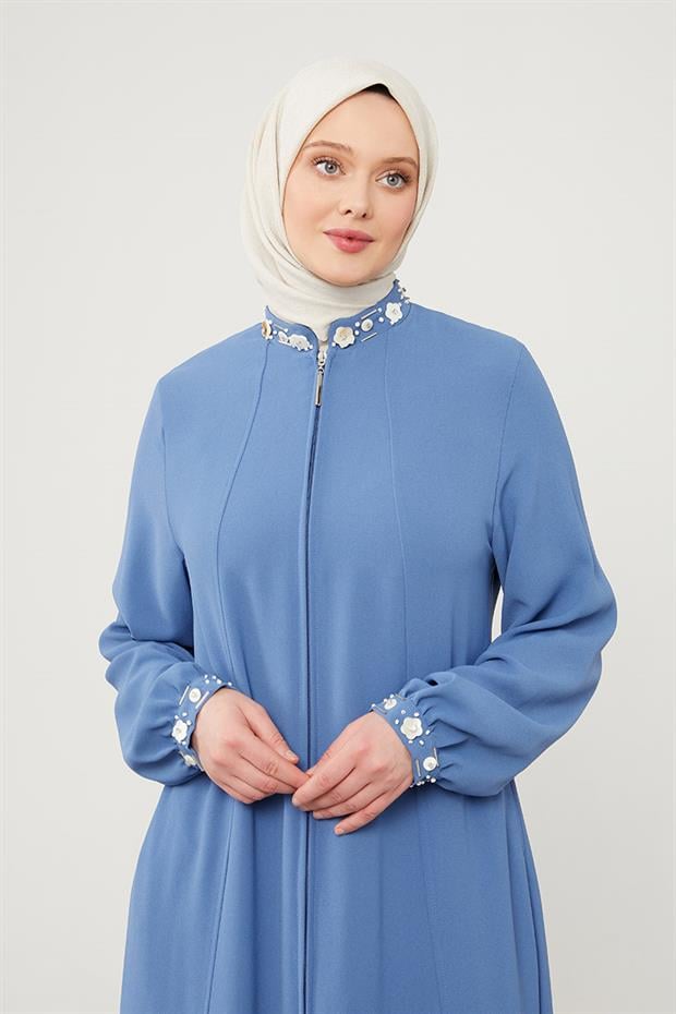 İndigo Yakası İşlemeli Ferace