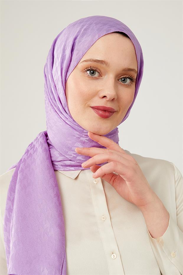 Koyu Lila Kazayağı Desenli Jakarlı Şal