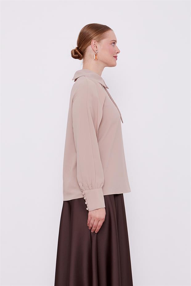 K.Bej Yaka Taş Detaylı Bluz