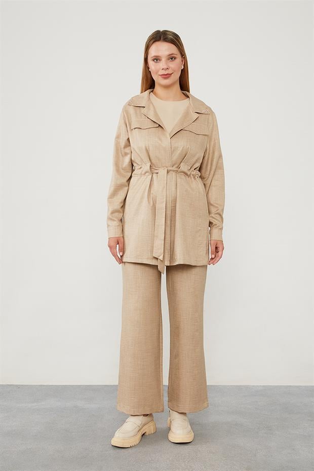 K.Taş Yakası Taş İşlemeli Ceket Takım