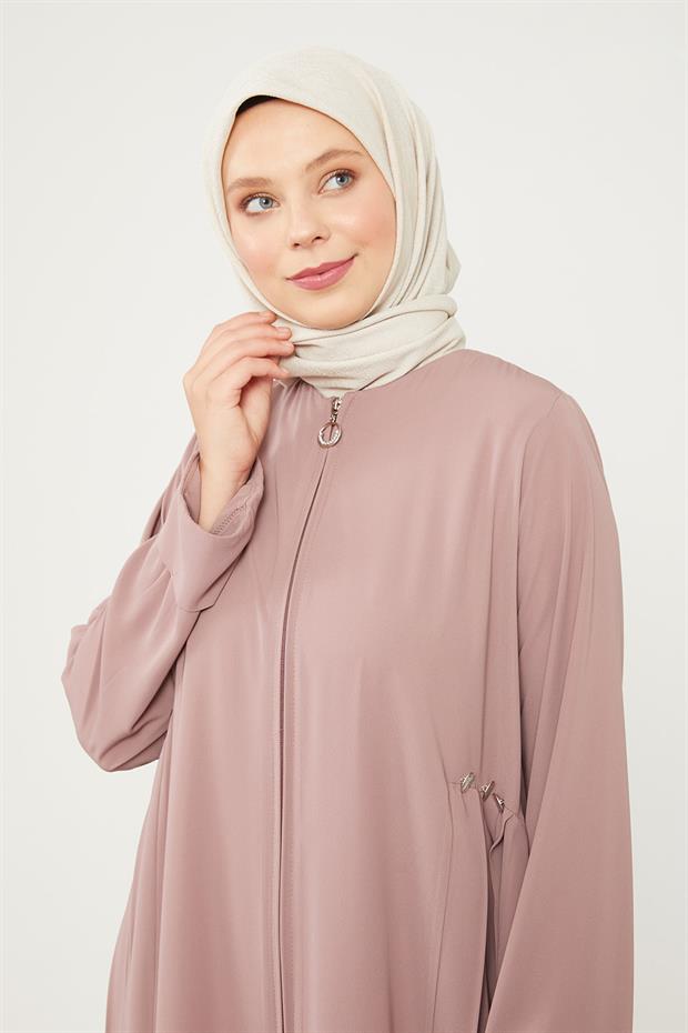 Koyu Pudra Yanları Pileli Düğme Detaylı Ferace