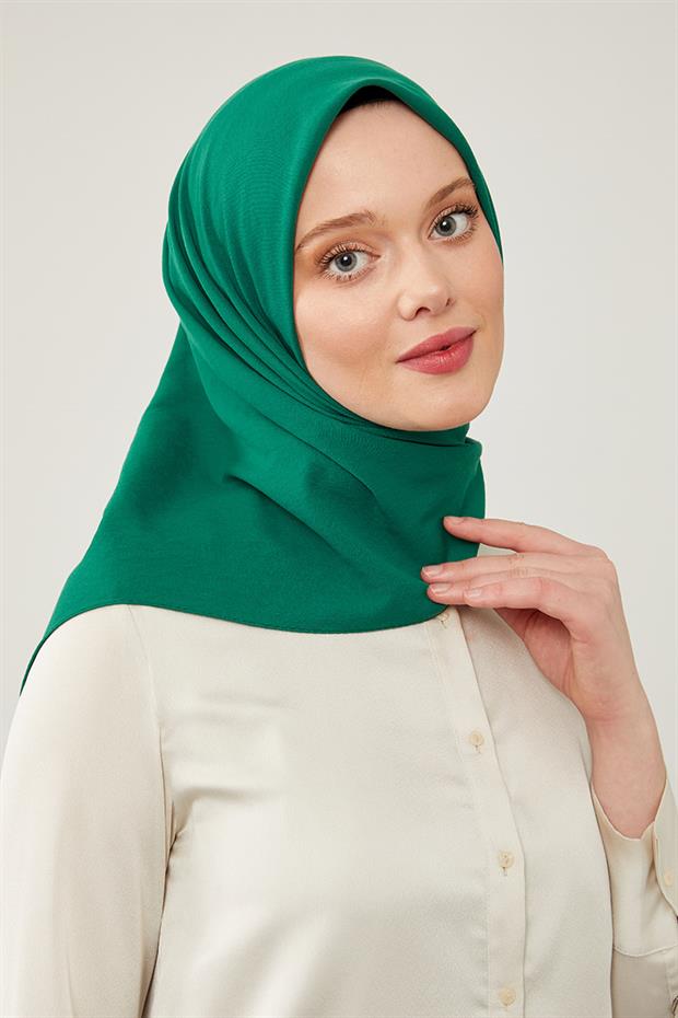 Koyu Yeşil Pamuklu Cazz Kare Eşarp