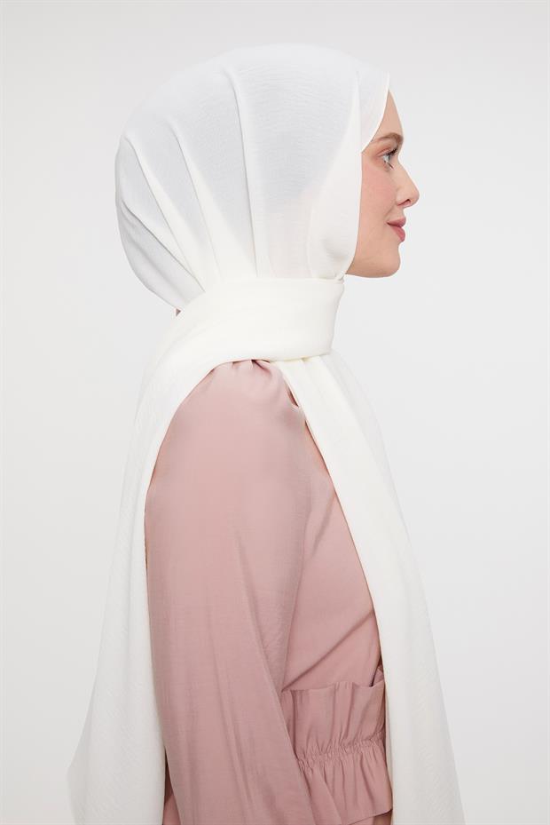 Kırık Beyaz Düz Aerobin Şal