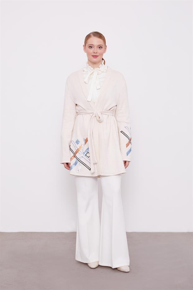 Krem Payet İşlemeli Kaşmir Hırka