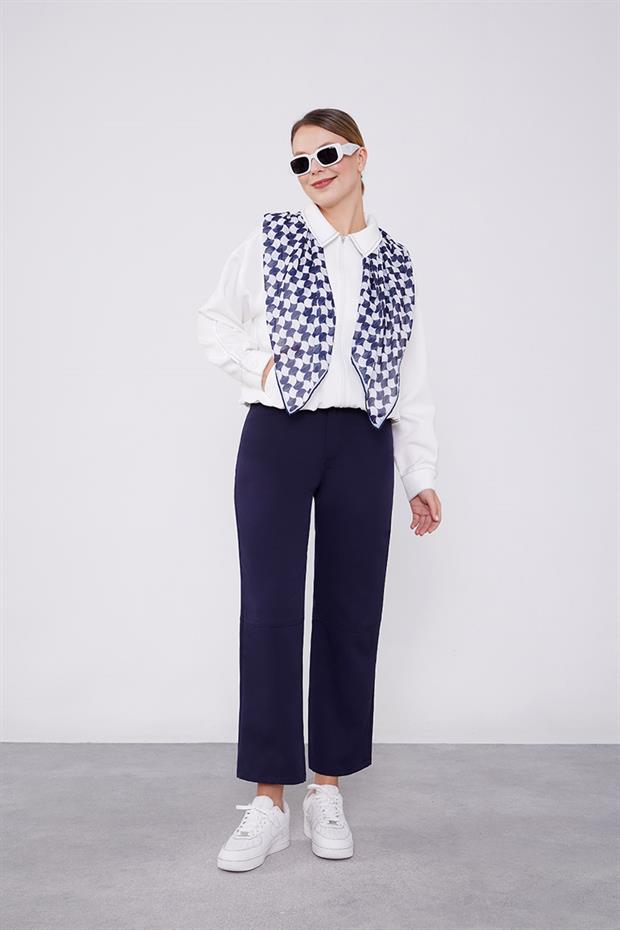 Lacivert Ekleme Tasarımlı Düz Paça Pantolon