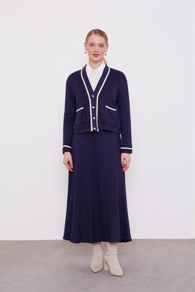 Lacivert İnci Şeritli Etekli Takım